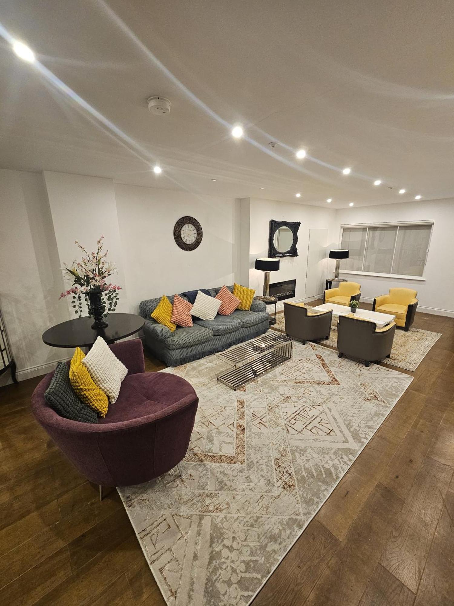 Casa vacanze Care London- Elegant & Central, Sloane Avenue, Chelsea Londra