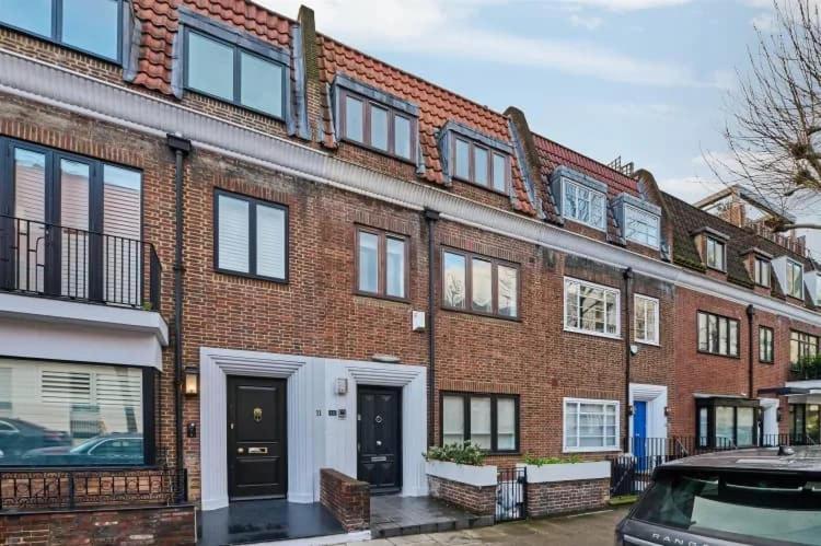 Case de vacanță Care London- Elegant & Central, Sloane Avenue, Chelsea
