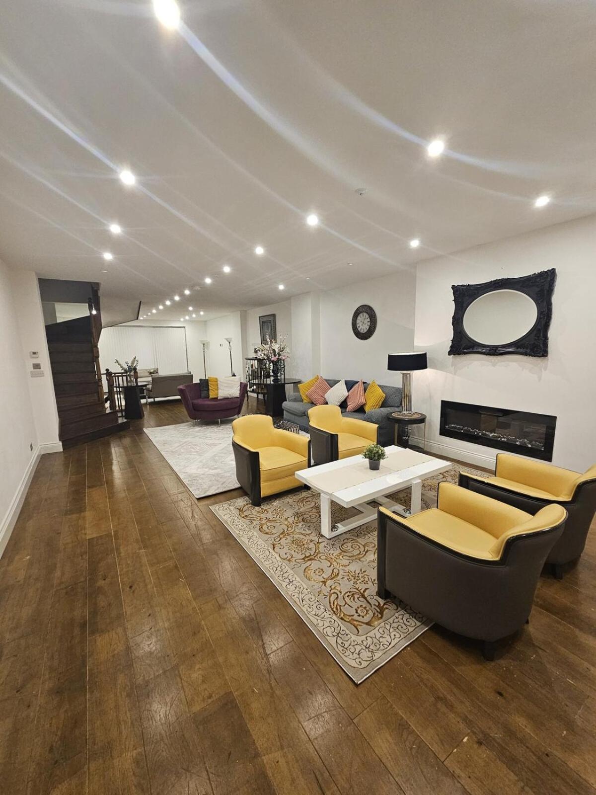 Care London- Elegant & Central, Sloane Avenue, Chelsea Case de vacanță *