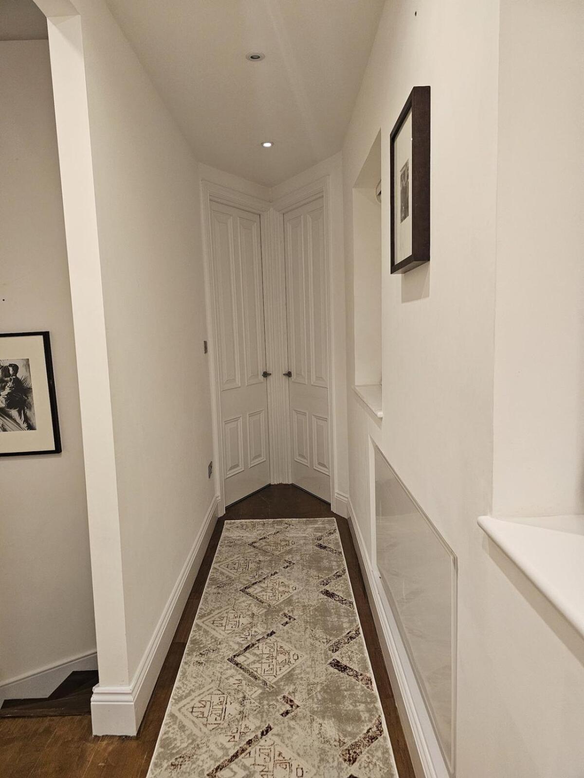 Care London- Elegant & Central, Sloane Avenue, Chelsea * Londra