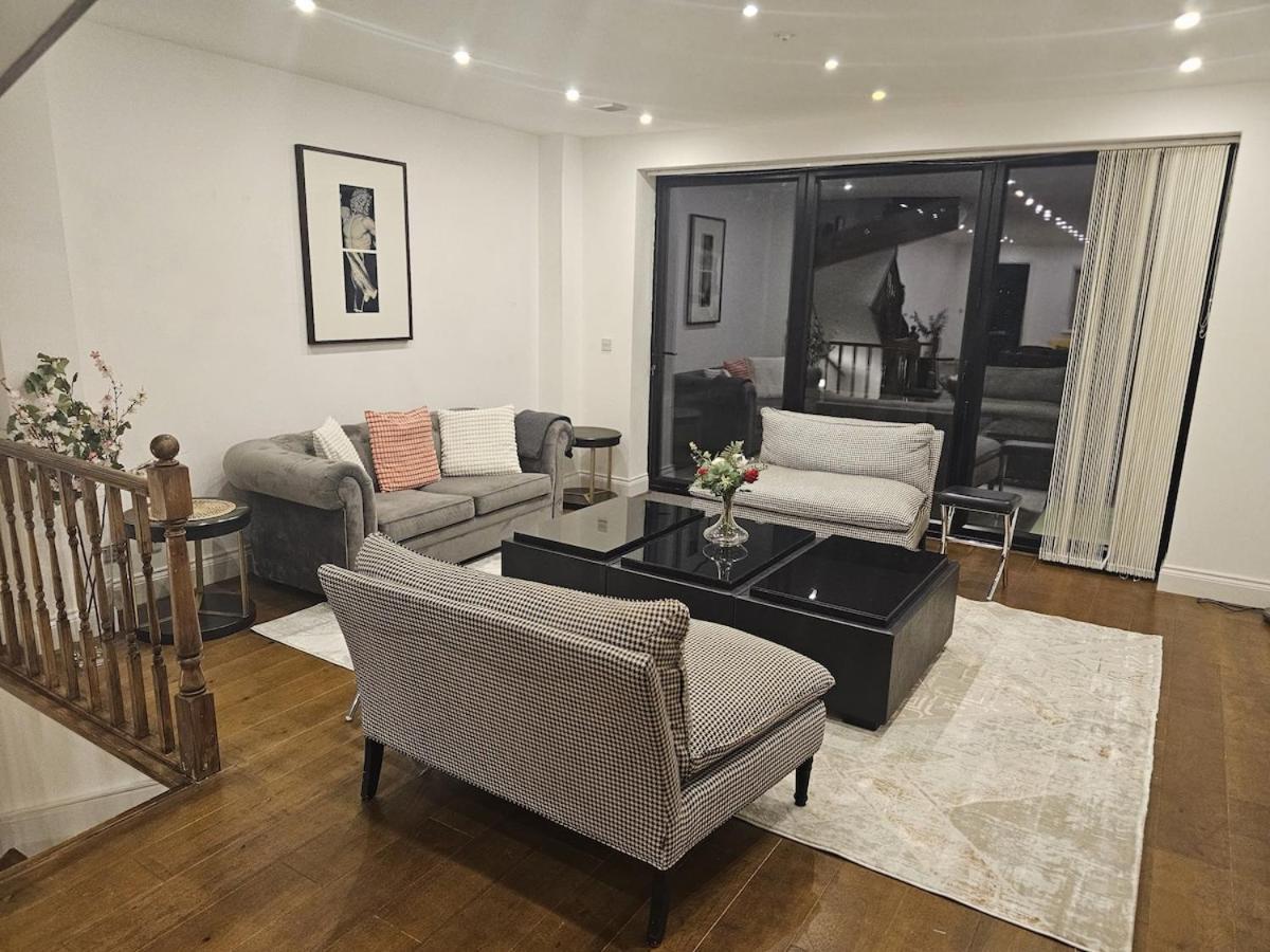 Care London- Elegant & Central, Sloane Avenue, Chelsea
